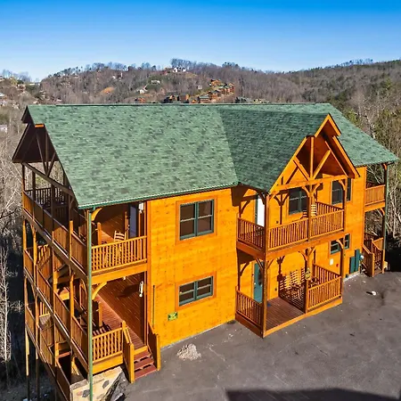 Full Equipped Cabin With A Pool And Game Room Smokies Views Gatlinburg Exterior photo