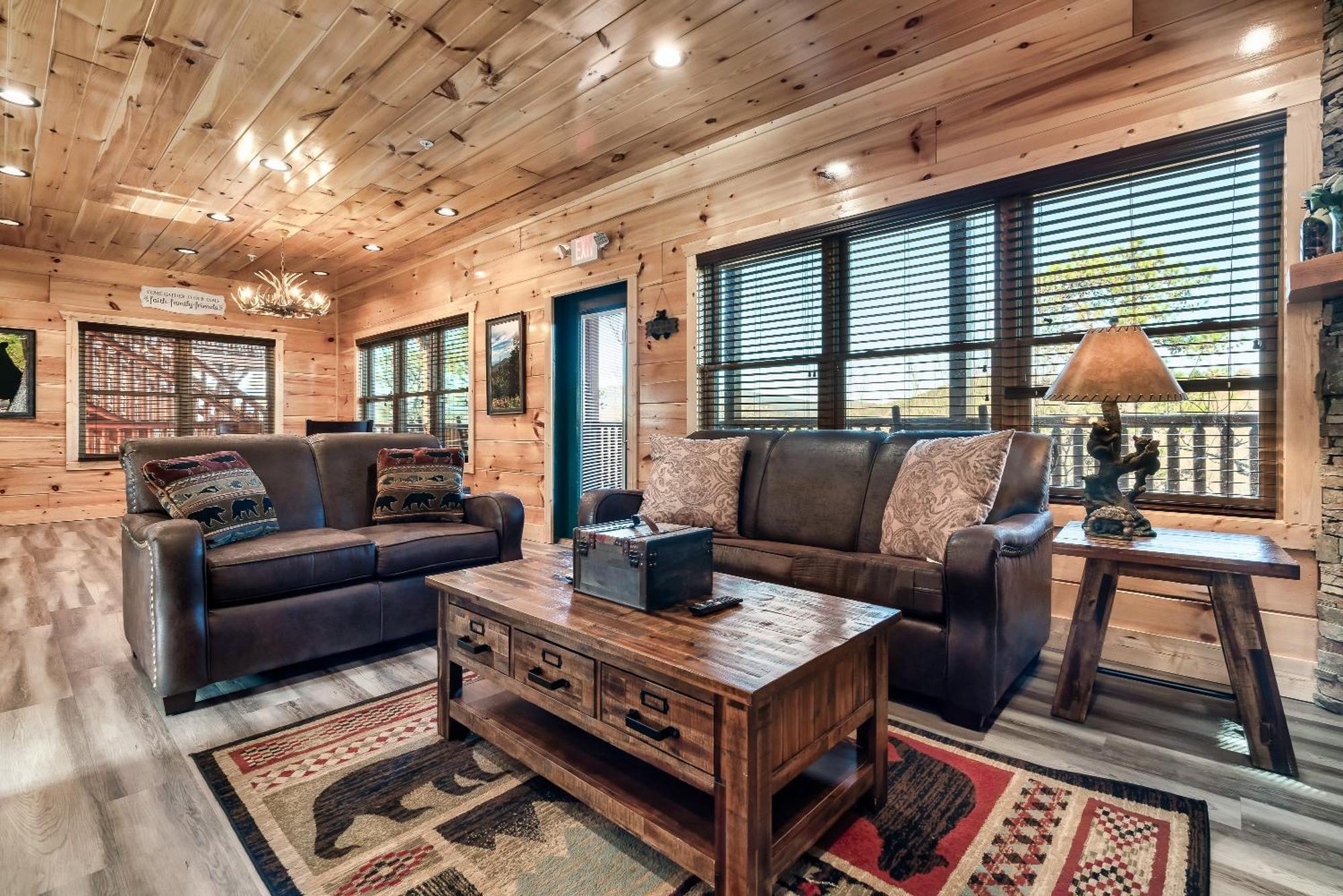 Full Equipped With A Pool And Game Smokies Views * Gatlinburg