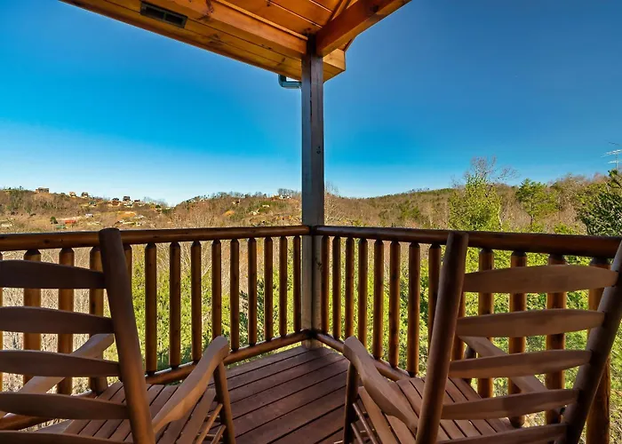 Full Equipped Cabin With A Pool And Game Room Smokies Views